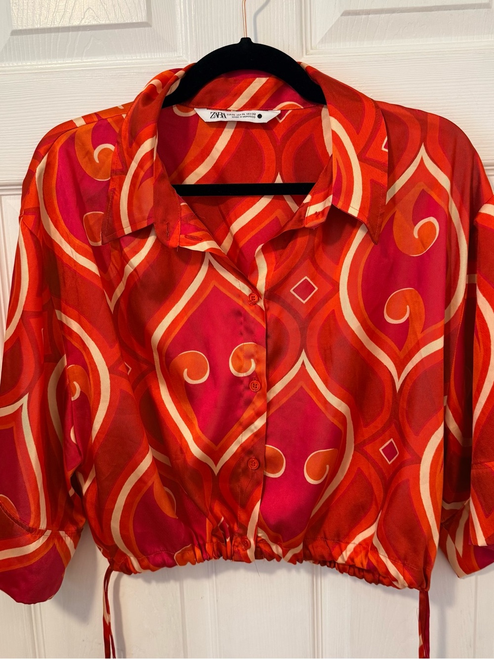 Zara Red & Orange Geometric Crop Button-Up Shirt